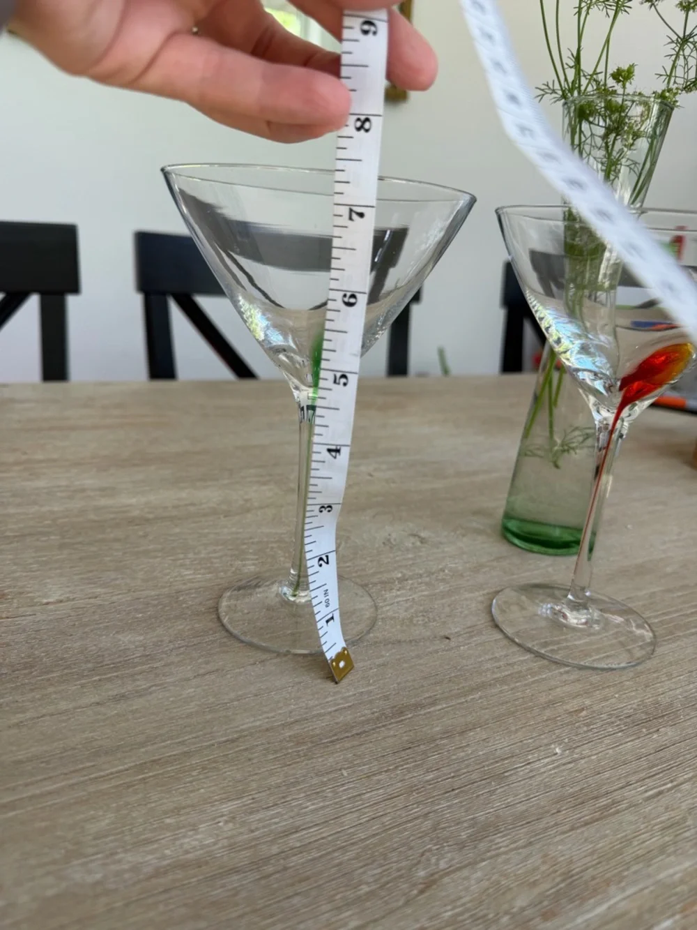 🌱 Vintage Tear Drop Drip Martini Glasses, One Red and One Green! Delicate Modern